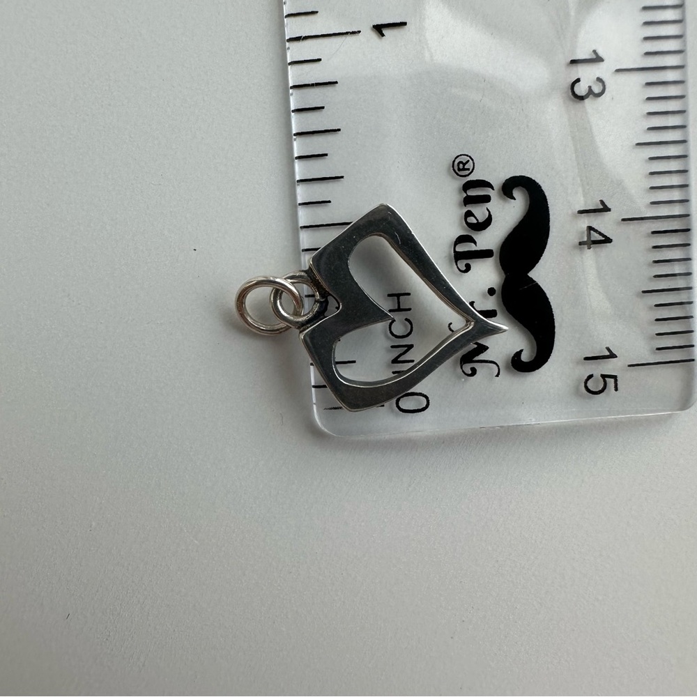 STERLING SILVER HEART PENDANT - Picture 4 of 4